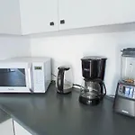 Luxury Maisonette - Ea View, Gym- 5 Min From