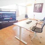 Luxury Maisonette - Ea View, Gym- 5 Min From Ларнака