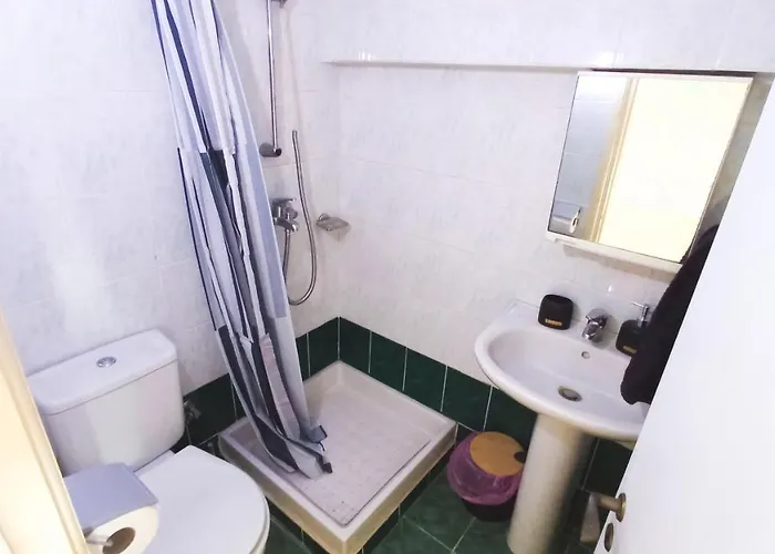 Luxury Maisonette - Ea View, Gym- 5 Min From Λάρνακα