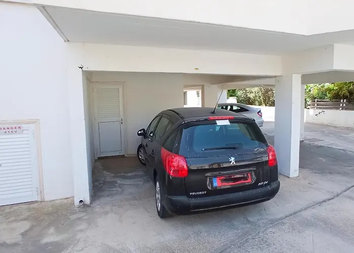 Luxury Maisonette - Ea View, Gym- 5 Min From Λάρνακα