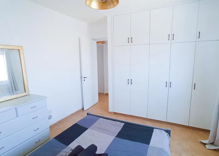 Апартаменти Luxury Maisonette - Ea View, Gym- 5 Min From Ларнака