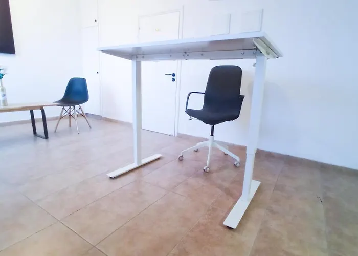 Апартаменти Luxury Maisonette - Ea View, Gym- 5 Min From *